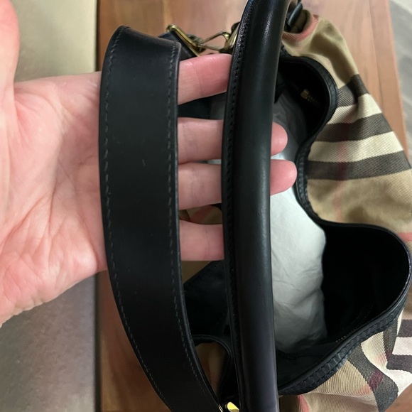 🖤BURBERRY🖤 - Picture 3 of 4